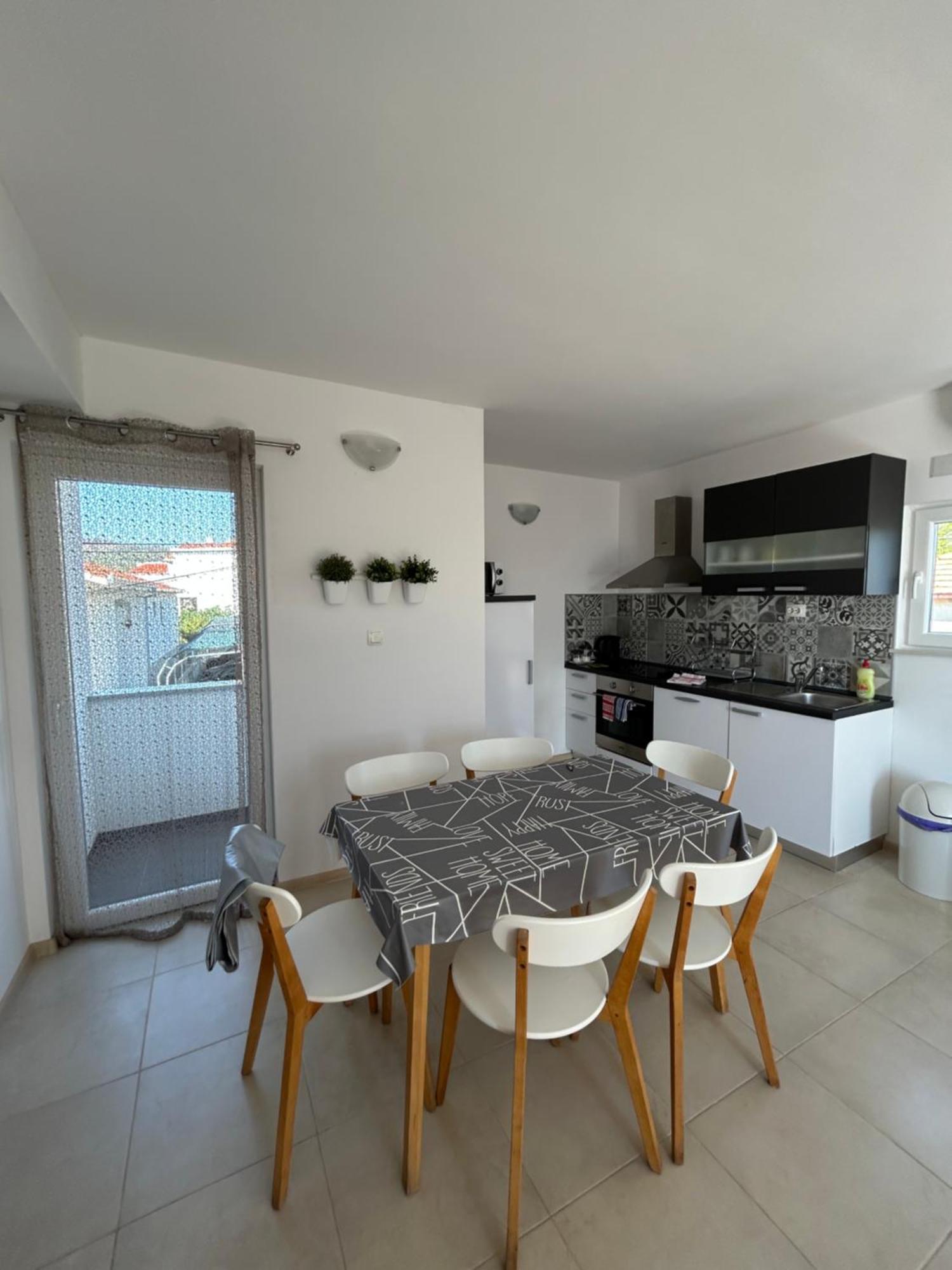 Apartmani Rita Slatine Exterior foto