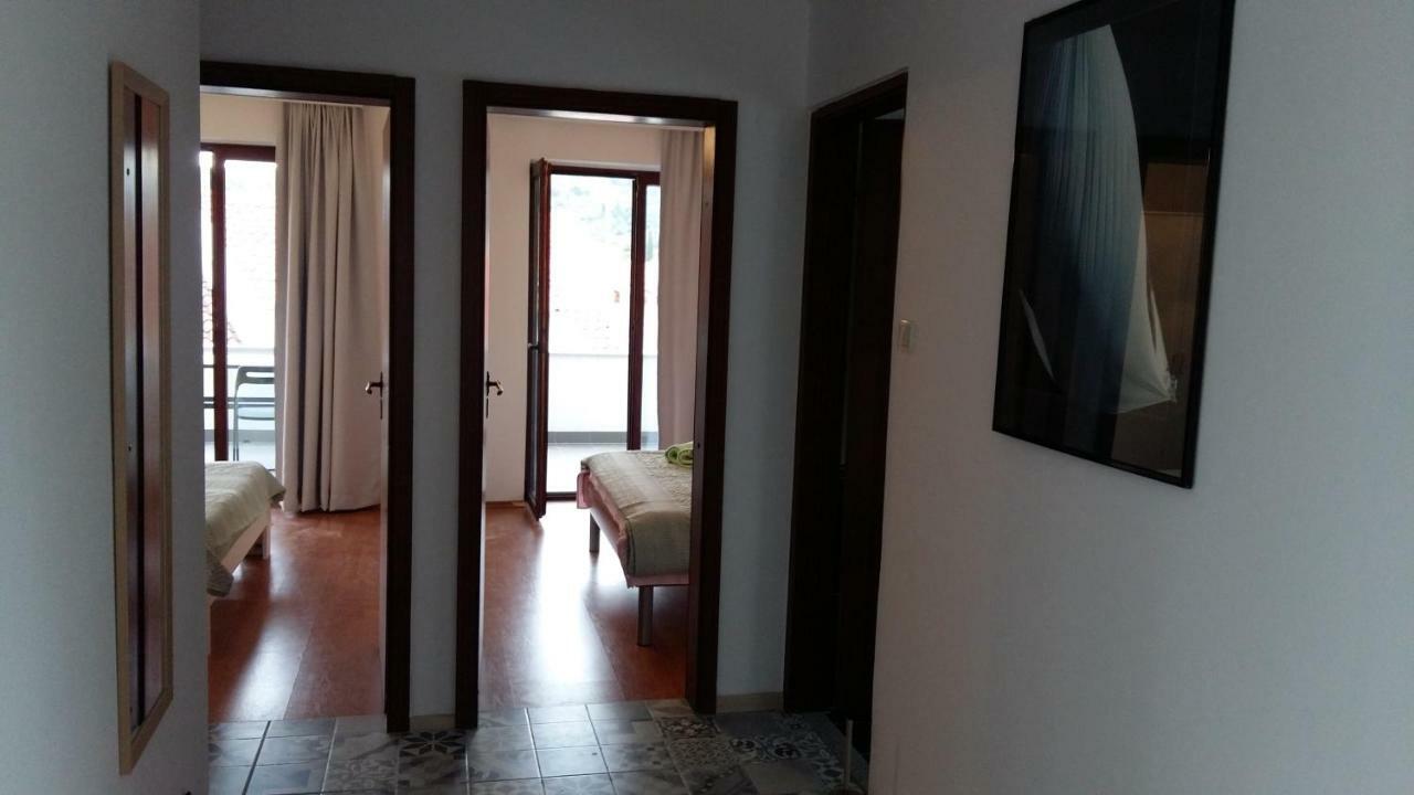 Apartmani Rita Slatine Exterior foto